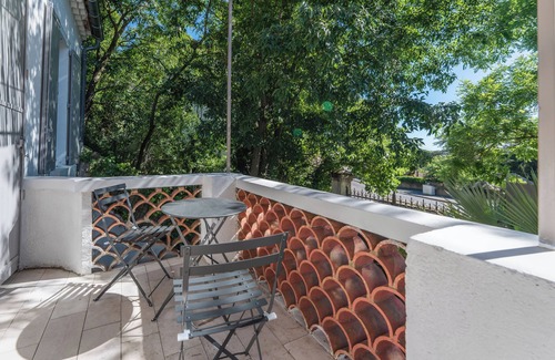 Villeneuve-les-Avignon House | Air-Conditioned House with Outdoor Space – Close to Avignon City Center !