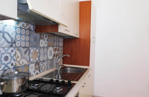 Torre San Giovanni Apartment | Air-Conditioned Apartment In Central Location Close to Beaches with Terrace