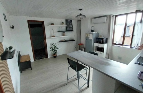 Rocroi Apartment | Air-conditioned apartment, view of the Remparts, private parking, room for 2 bicycles.