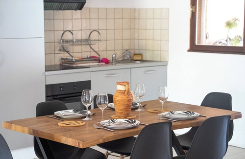 Venzolasca House | Air-conditioned house, fiber, 2 bedrooms, 2 exteriors, 9 min walk to sandy beach