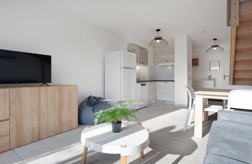 Serignan Villa | Air-conditioned villa for 6 pers with garden and swimming pool
