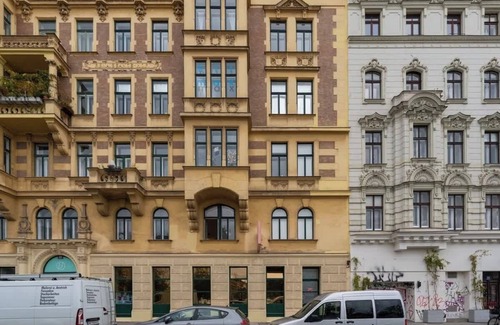 Mariahilf Apartment | Air conditioning | 575 Mbit/s WiFi | Self check-in