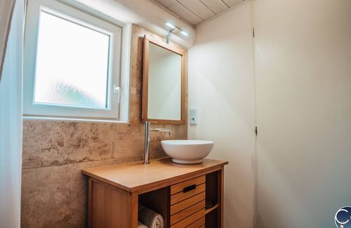 Arpaillargues-et-Aureillac Apartment | Air-conditioned cottage with swimming pool at the gates of Uzès