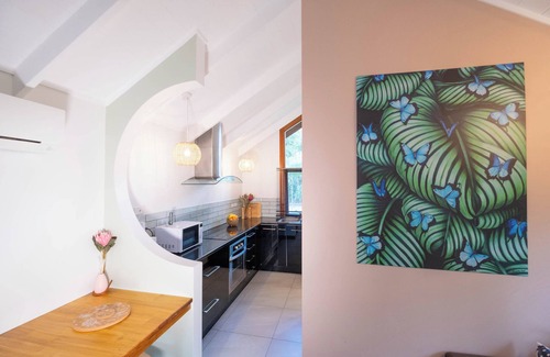 Woodwark Cabin | Airlie Beach Eco Cabins - Adults only