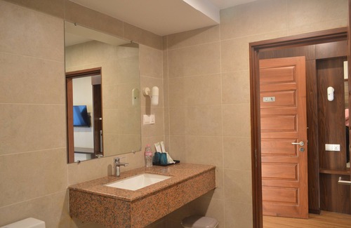 Insein Hotel | Airport Avenue Hotel