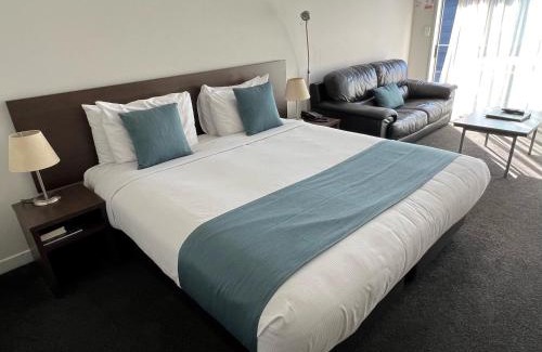 Burnside Hotel | Airport Christchurch Motel