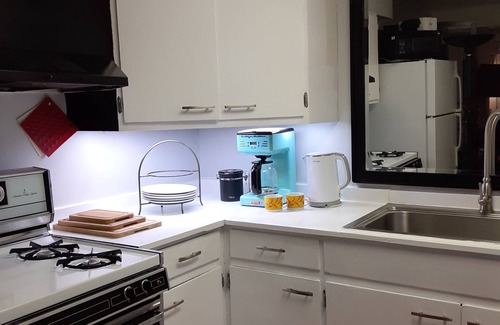 Airport Heights Community Council House | Airport Heights-Close to AK Regional Hospital 1 Bedroom