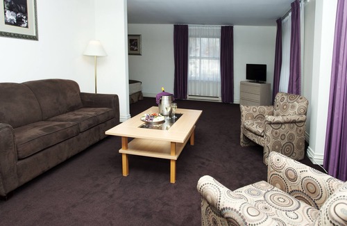 Plavniekkalns Hotel | Airport Hotel Mara
