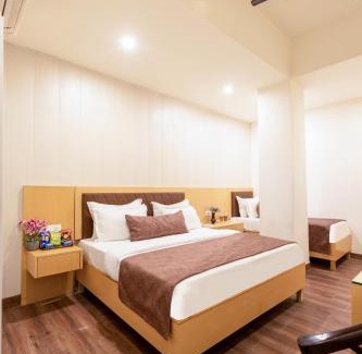 Aerocity Hotel | Airport Hotel Tashree Near Yashobhoomi - Free Airport Drop