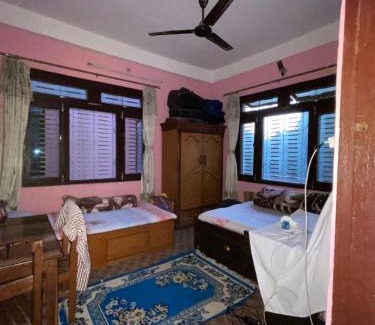 Kathmandu Valley House | Airport Inn