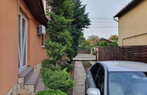 Vecses House | Airport Luxury Apartman 42