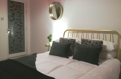 Luqa House | Airport Stays 2 in Malta