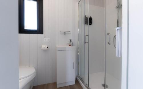Mackenzie Country House | Airstrip Stays by Tiny Away