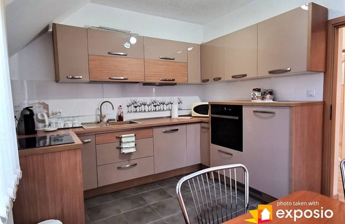 Cluj-Napoca Apartment | Airy, comfy apartment, featuring 2 bedrooms, 1 livingroom, jet-tube bathroom
