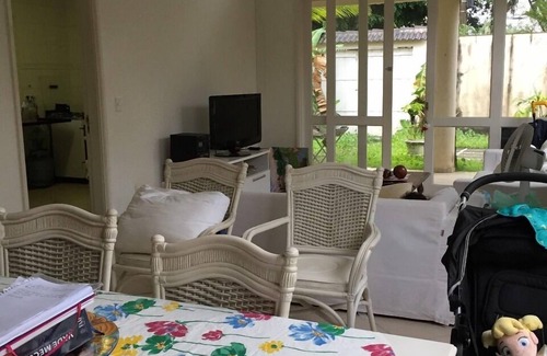 Jardim Centenario House | Airy house in a prime location in Guarujá on Enseda beach.