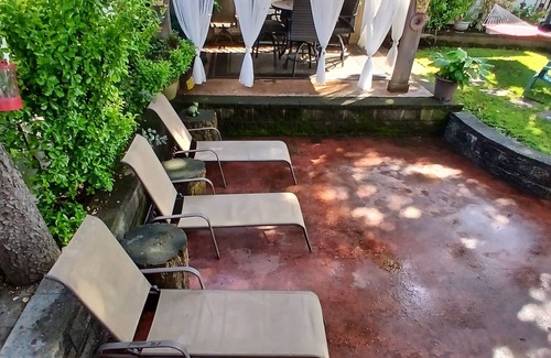 Vauxhall Apartment | Airy Savanna Studio Apartment @MushaindoroHS in Maplewood with easy access 2 NYC