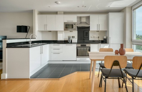 Vassall Apartment | Airy Stockwell 2BR Duplex w/Balcony, near Station, by Blueground