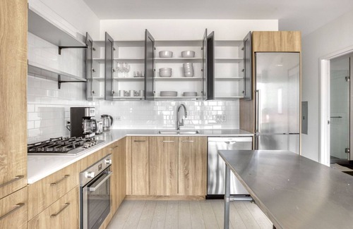 West Loop Apartment | Airy West Loop Studio w/Gym & Coworking, nr UIC, by Blueground