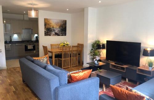 Brent Apartment | Aisiki Stays Apartments at Queensbury, Ground Floor, 2-Bedroom and 2-Bathroom, King or Twin Beds with Front Porch, with Free Wi-Fi & Parking Space