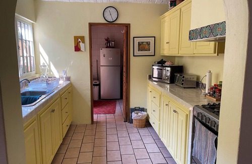 Ajijic House | AJIJIC VILLAGE - CENTRO. WALK EVERYWHERE ! WE ARE PET FRIENDLY.