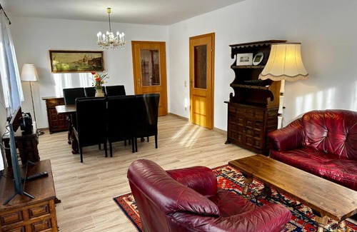 Vienna House | AJO Family House with free parking - Self-Check-in
