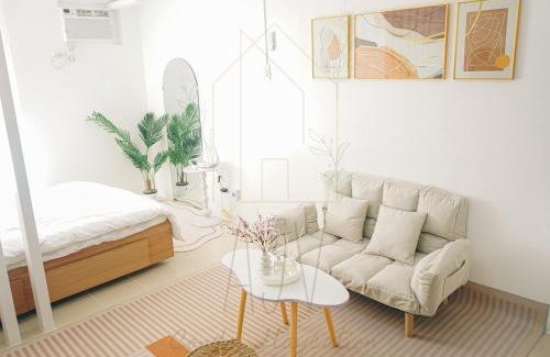 Tondo House | AJV Condo Staycation