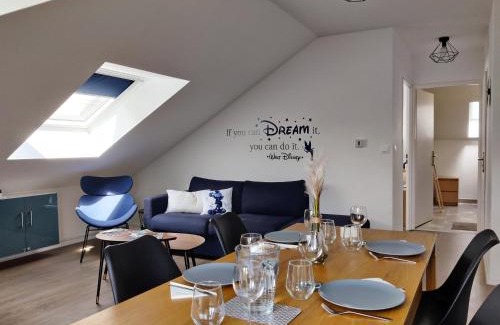 Bussy-Saint-Georges Apartment | Akela - Appartement à 12mn de Disneyland Paris !