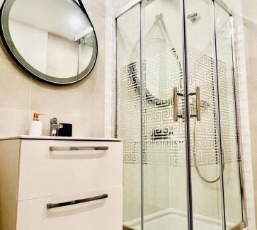 Sector 4 Apartment | AKi Rin Residence
