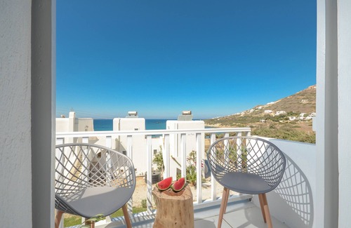 Stelida Apartment | Akrolithos studios