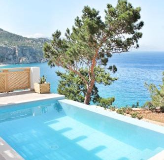 Aperio Villa | Akropolis Village Complex of Luxury Residence