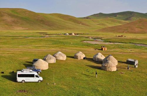 Naryn Bed & Breakfast | Aksay yurt Camp