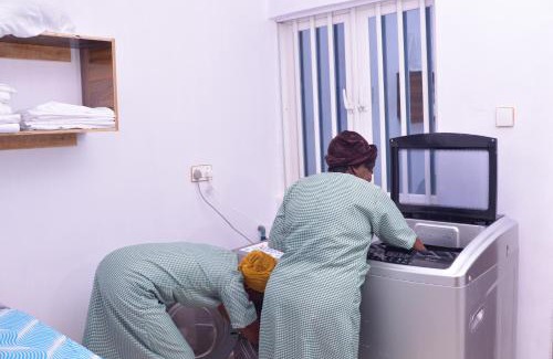 Oba Ile Hotel | Akure Airport Hotel