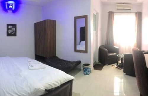 Oba Ile Hotel | Akure Airport Hotel