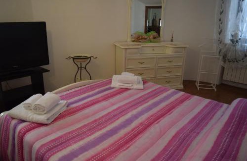 Montegrino Valtravaglia Apartment | Al Borghetto