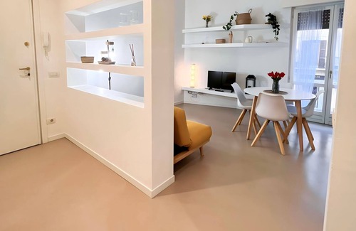 San Zeno Apartment | "Al Carlino Verona" - 2 Bedrooms-2 Bathrooms-2 Balconies