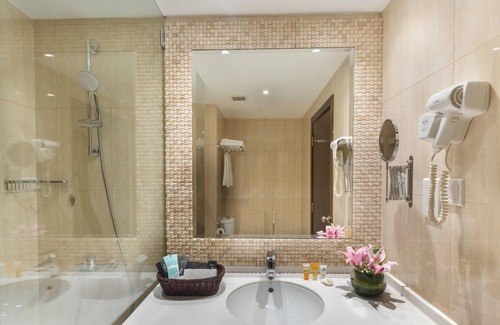 Ruwi Hotel | Al Falaj Hotel