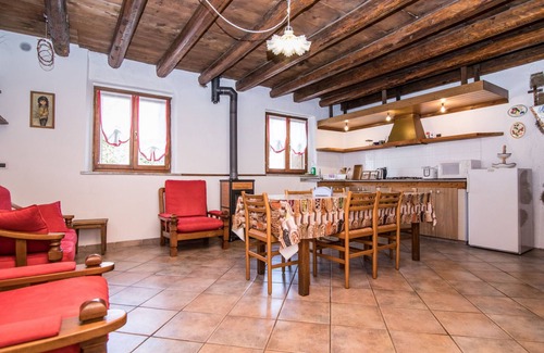 San Giovanni al Natisone House | Al Rustico by Interhome
