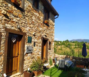 Horcajuelo de la Sierra House | AL VIENTO, Alojamiento & Turismo Rural Horcajuelo