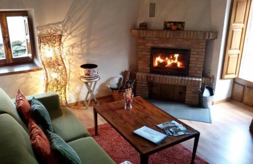 Horcajuelo de la Sierra House | AL VIENTO, Alojamiento & Turismo Rural Horcajuelo