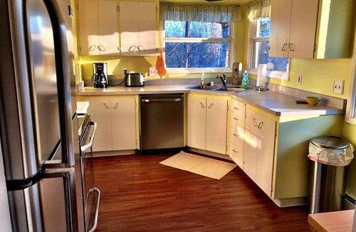 Midtown Anchorage Condo | Alaska Explorer Headquarters