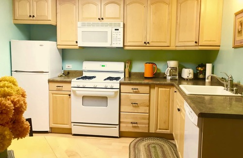 Homer Bed & Breakfast | Alaska Halcyon Heights Inn
