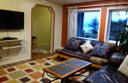 Homer Bed & Breakfast | Alaska Halcyon Heights Inn