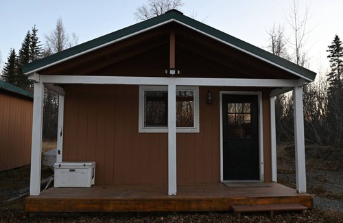 Soldotna Cabin | Alaska River Pirates Cabins