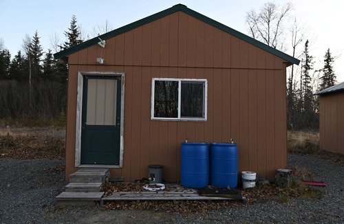 Soldotna Cabin | Alaska River Pirates Cabins