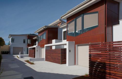 Middleton Beach Villa | Albany Waves