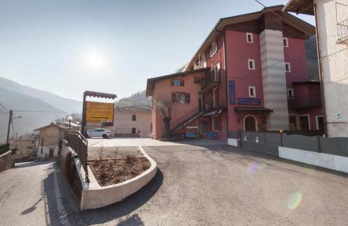 San Colombano Hotel | Albergo Belvedere