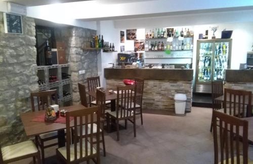 Castelnovo ne' Monti Hotel | Albergo Ristorante Bismantova