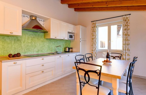 Tignale Apartment | Albicocca: lake view, nature and relax