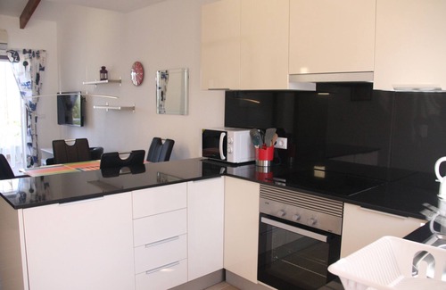 El Albir Apartment | Albir Apartment in House with Community Pool, Balcony with Mountain and Sea View