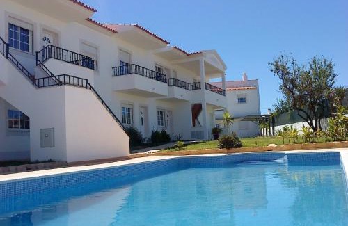 Pata de Baixo Apartment | Albufeira 2 bedroom apartment 5 min from Falesia beach and close to center I
